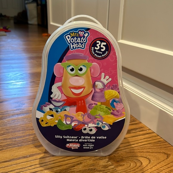 Mrs. Potato Head Set - Picture 1 of 2